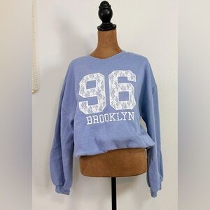 Planet Heart 96 Brooklyn Lace Applique Sweatshirt‎ XL Rustic Blue NWT Cropped